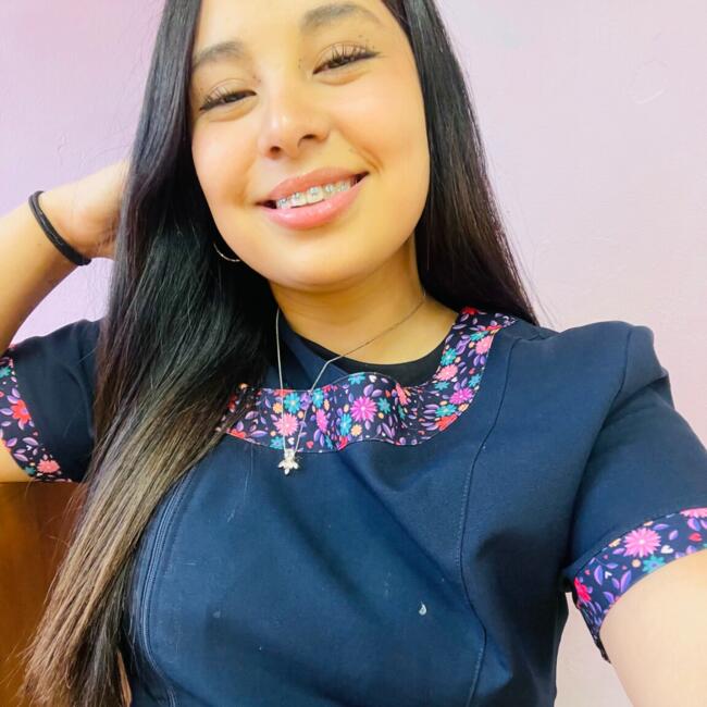 Niñera en Peñalolén: Dana