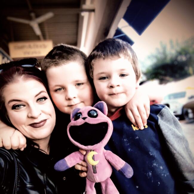 Babysitting job in Yuma: Christina