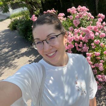 Babysitter Budapest: Marica
