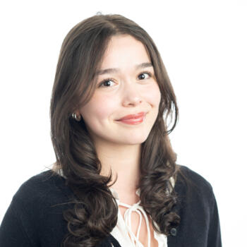 Babysitter in New York: Anai