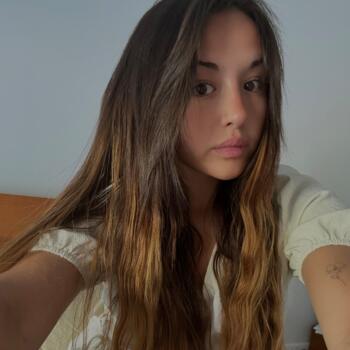 Babysitter Aveiro: Luana