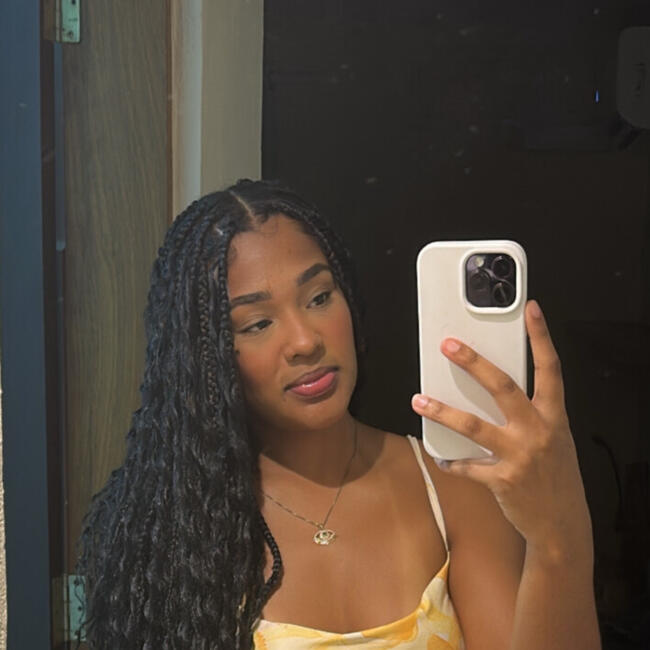 Babá em São Vicente: Raysa