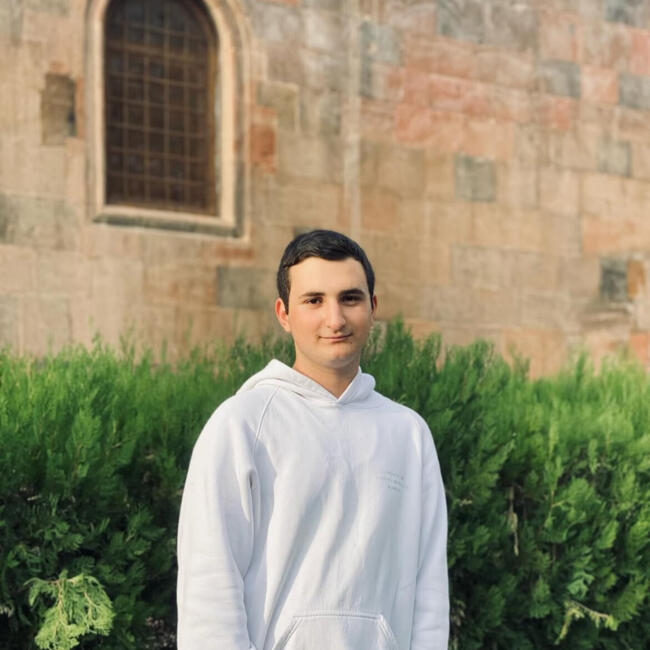 Babysitter in Lorient: Théo