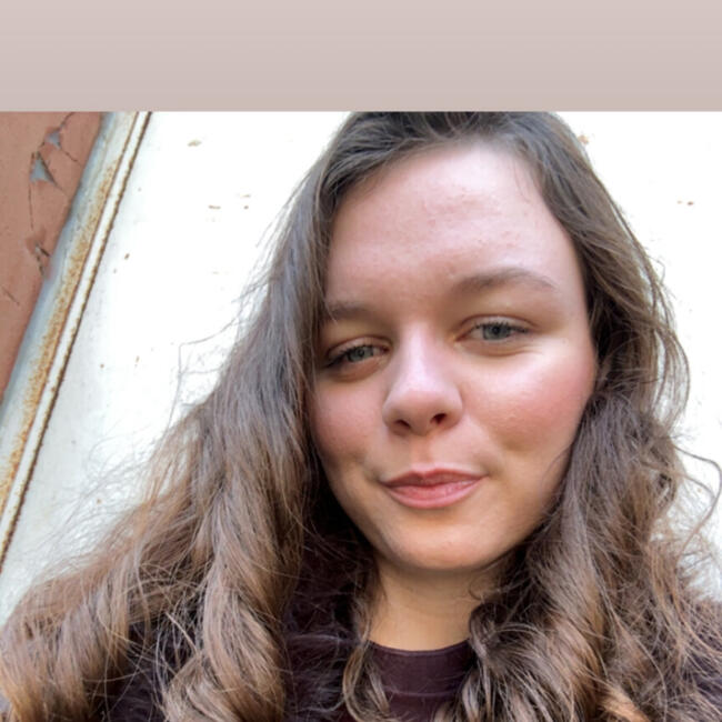 Baby-sitter à Vals-les-Bains: Heather