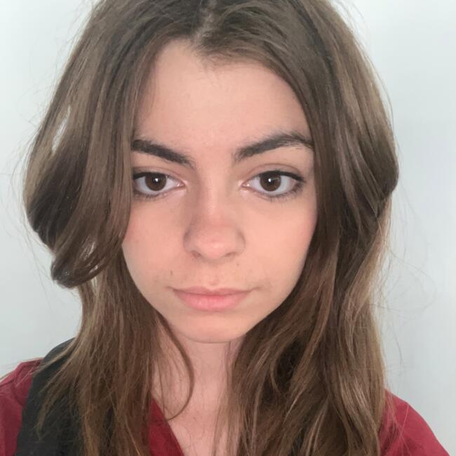 Babysitter in Vallauris: Cléa