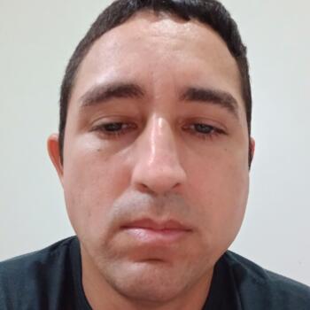 Emprego de babá em Castanhal: emprego de babá Fábio