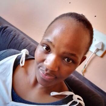 Nanny in Khayelitsha: Siyasanga