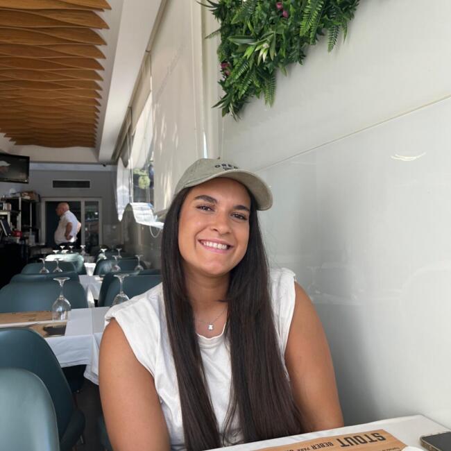 Babysitter in Paredes: Beatriz