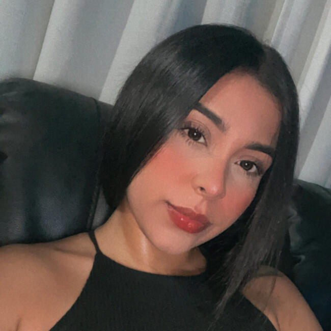 Baby-sitter in Bellflower: María Teresa