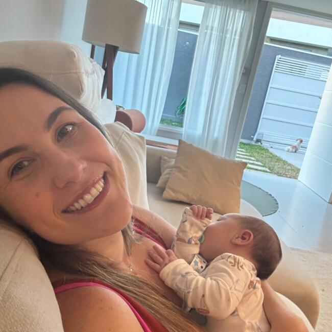 Babysitting job in Curitiba: Isabella