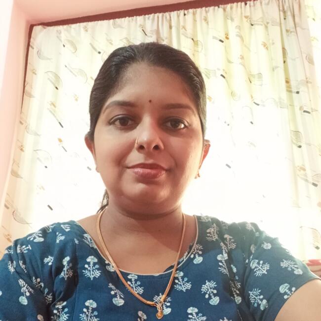 Ernākulam (State of Kerala) में बेबीसिटिंग की नौकरी: Aswani