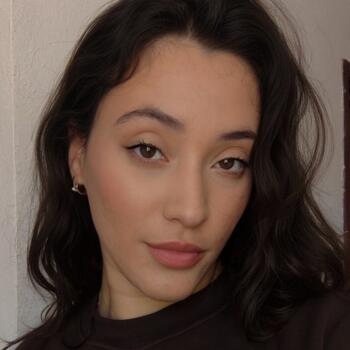 Trabalho de babysitting em Portalegre: Trabalho de babysitting Leticia