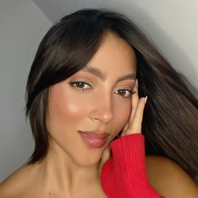 Babysitting job in Medellín: Veronica