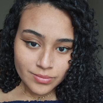 Babysitter in Ponta Grossa: Alehandra