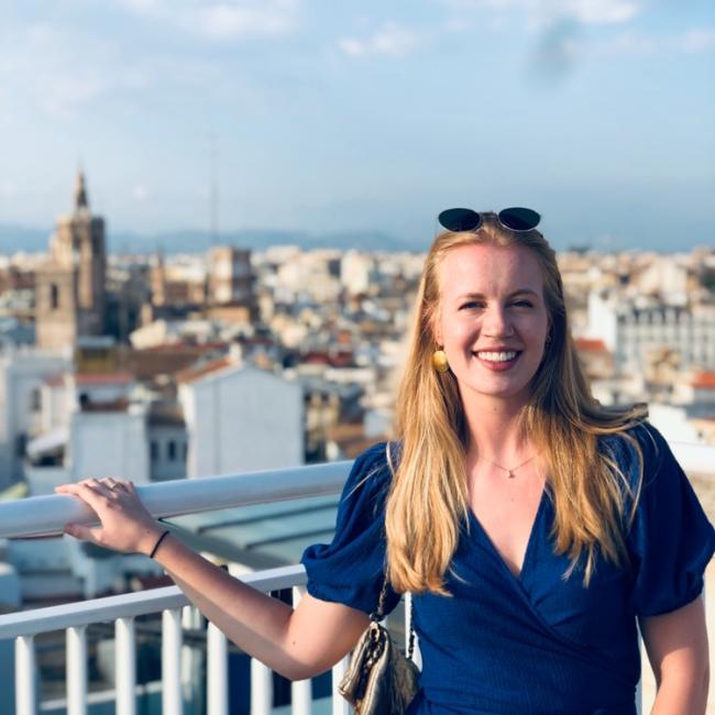 Babysitter in Ixelles-Elsene: Pénélope