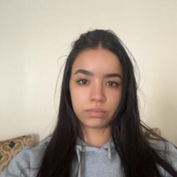 Babysitter in Vitry-le-François: Kawtar