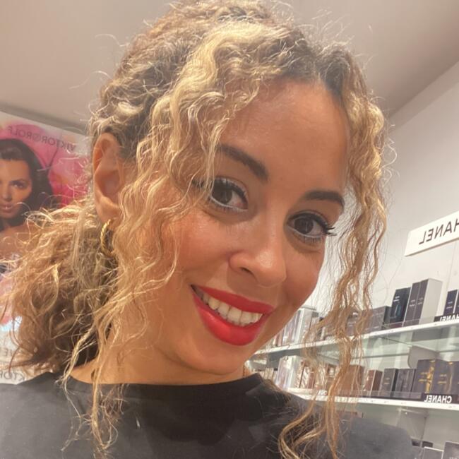 Babysitter in Le Plessis-Bouchard: Dounia