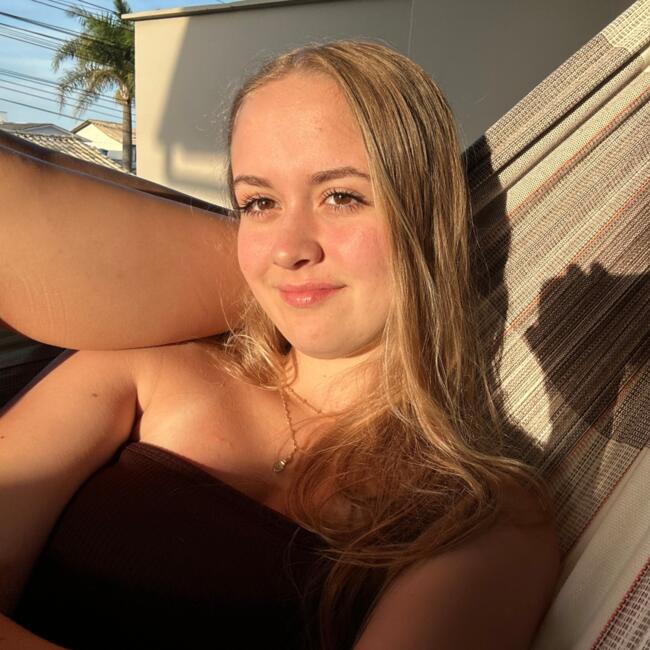 Babysitter in São Leopoldo: Mariana