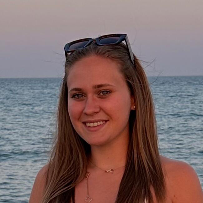 Babysitter in Saint-Alban: Camille