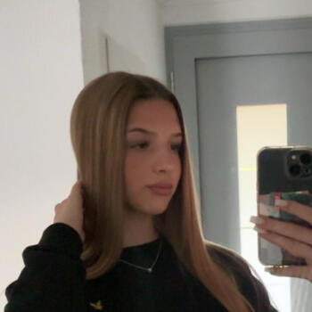 Babysitter in Plettenberg: Marah