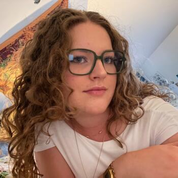 Babysitter in Martigny-sur-l'Ante: Claire