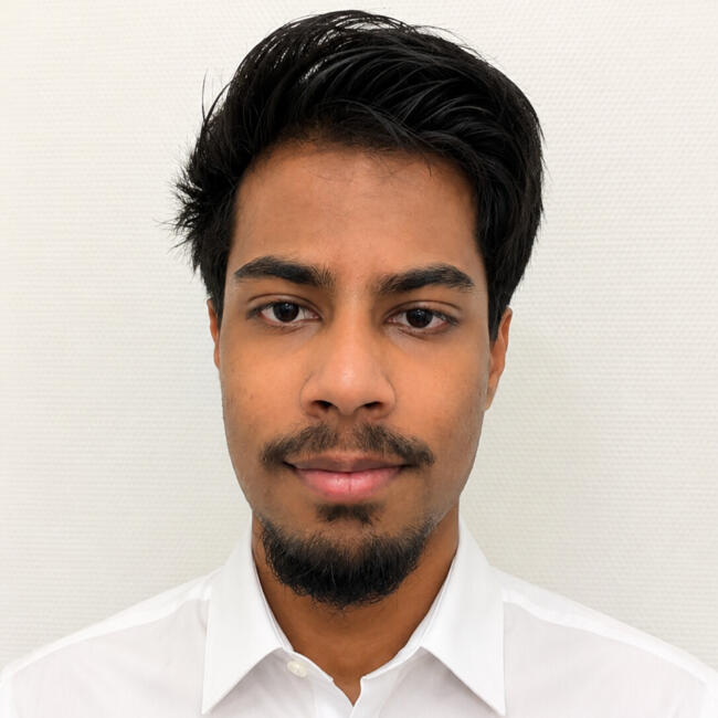 Babysitter in Asnières-sur-Seine: Thilaksan
