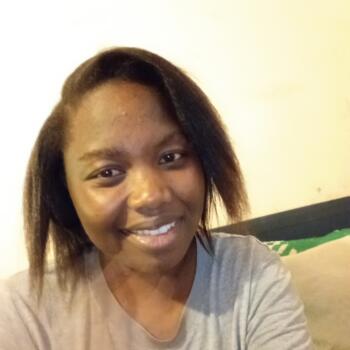 Babysitter in Cape Town: Tambudzai