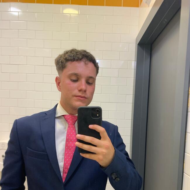 Babysitter in San Fernando: Pablo