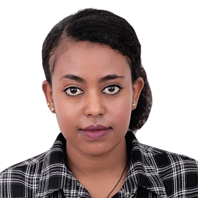 Nanny in Dubai: Yegile