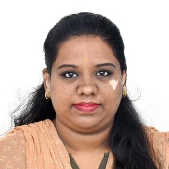 बेबीसिटर चेन्नई: Narmadha