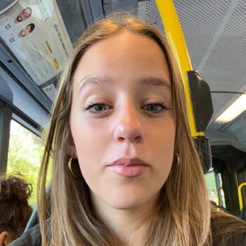 Babysitter in Kalmthout: Amy