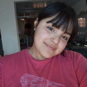 Niñera en Bahía Blanca: Yenifer