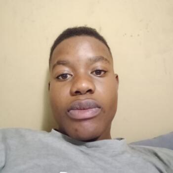 Babysitter in Rustenburg: Ashley