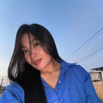 Babysitter in Salinas: Lady