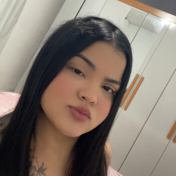 Babysitter in Belo Horizonte: Luiza