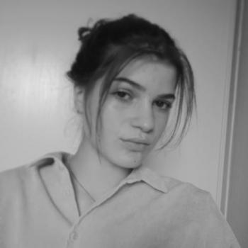 Baby-sitter in Dijon: Jade