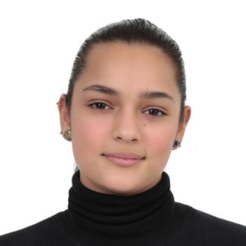 Babysitter in La Estrella: Estefania