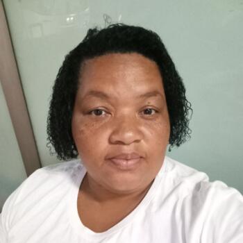 Babysitter Araruama: ANA