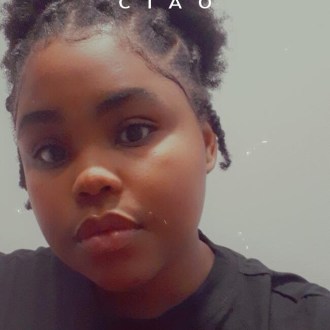 Babysitter in Coimbra: Carla varela