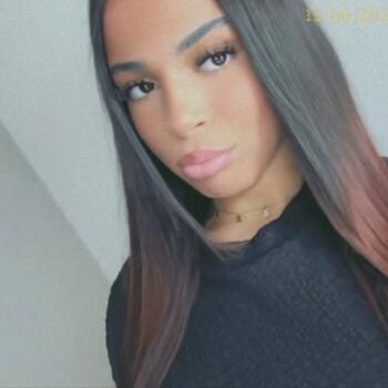 Babysitter Montataire: Nisrine