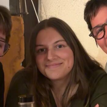 Babysitter in Tournai: Chloé