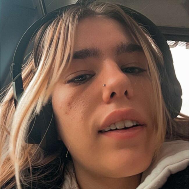 Babysitter in Wingene: Dunja