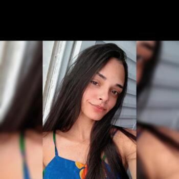 Babysitter in Santos: Jeovana