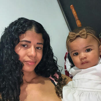 Babá em Vitória: Izabel