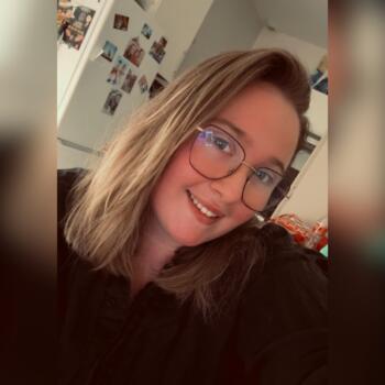 Babysitter in Le Mans: Celine