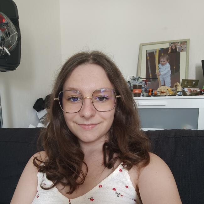 Babysitter in Saint-Étienne: Aurianne