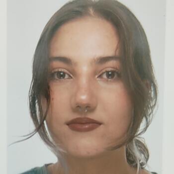 Babysitter in La Seyne-sur-Mer: Louna