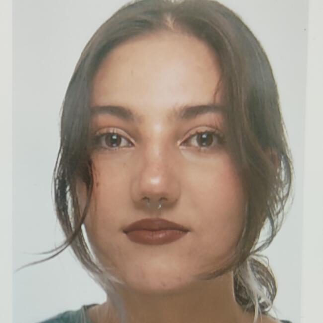 Babysitter in La Seyne-sur-Mer: Louna