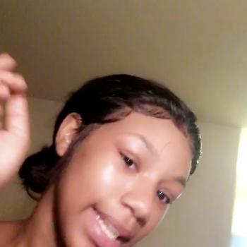 Babysitter The Bronx: Shakiyah