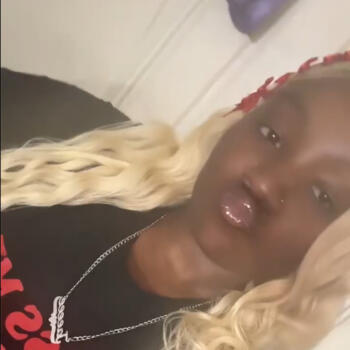 Babysitter in Suffolk: Najae